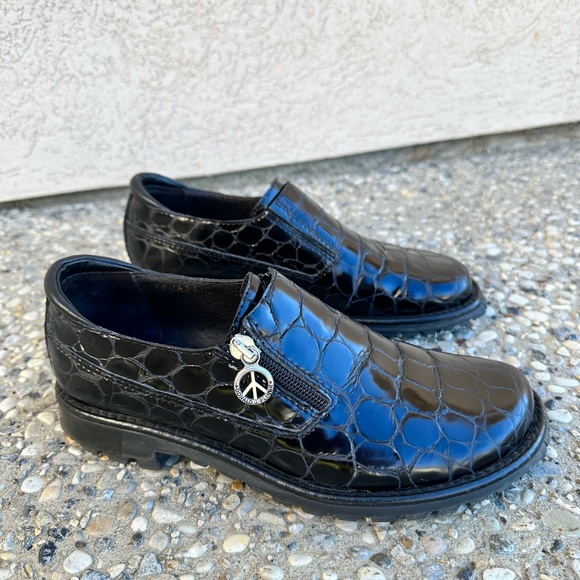 Donald J Pliner black crocodile embossed leather zip loafers shoes - Picture 7 of 10